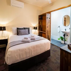 Hotel Peddlars Rest